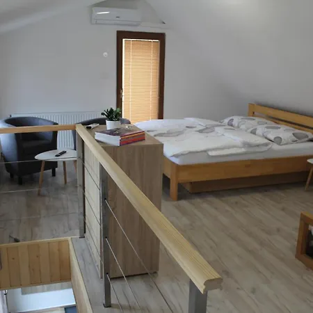 Nice Accomodation 3 In Апартаменты *