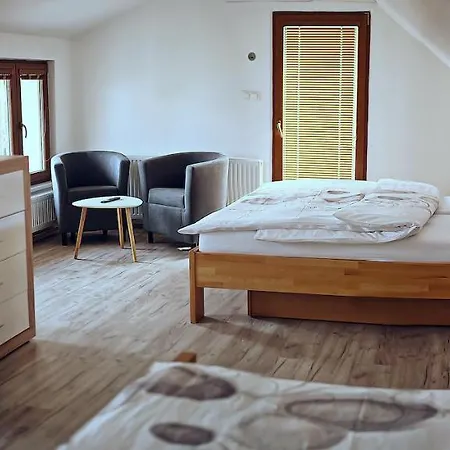 Nice Accomodation 3 In Апартаменты